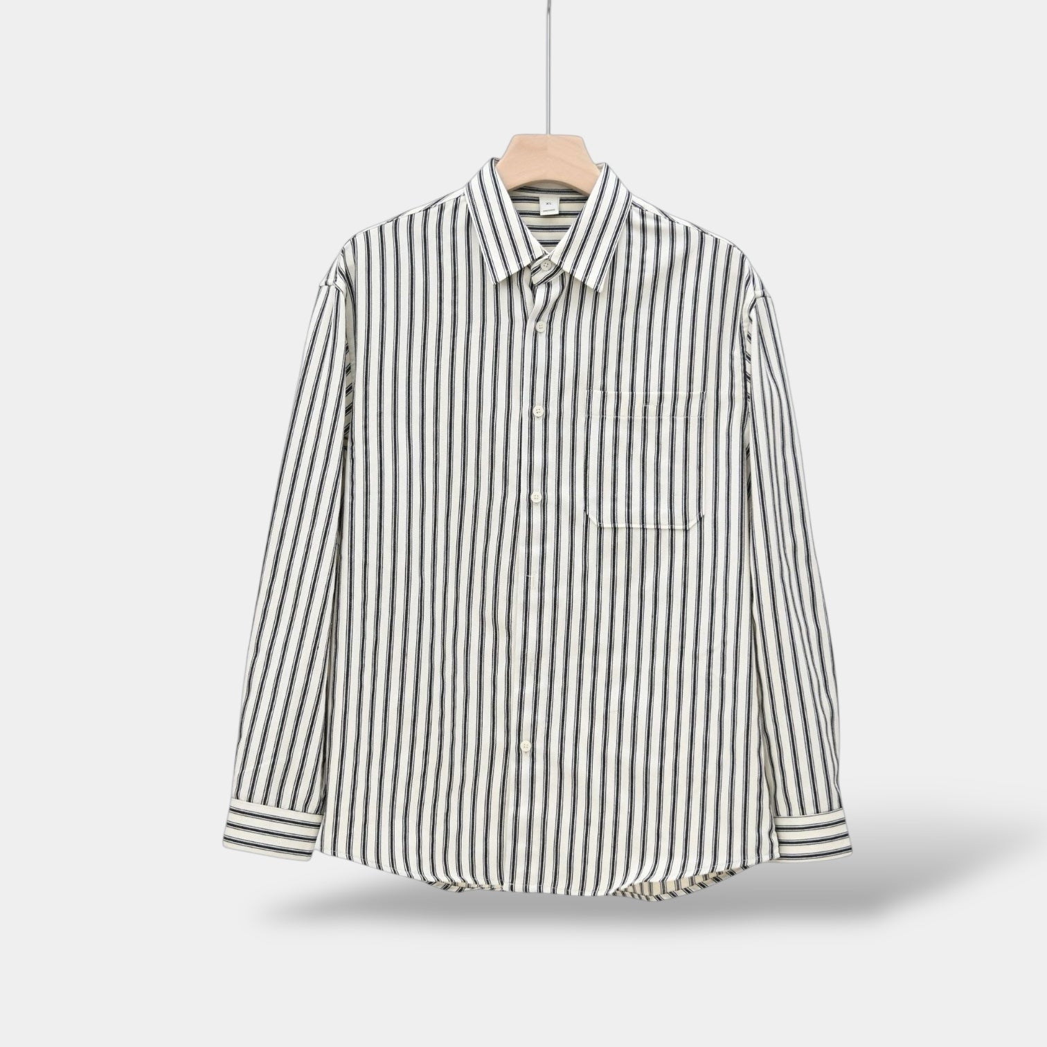 Camicia a righe a maniche lunghe